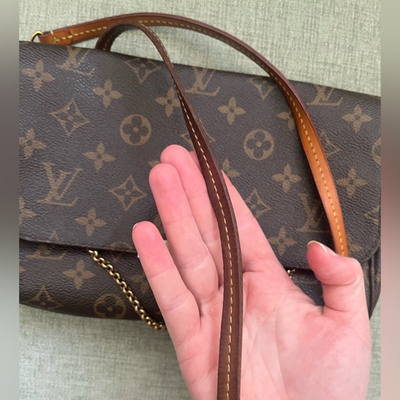 Louis Vuitton Dark Brown Monogram Crossbody Bag - Picture 7 of 7